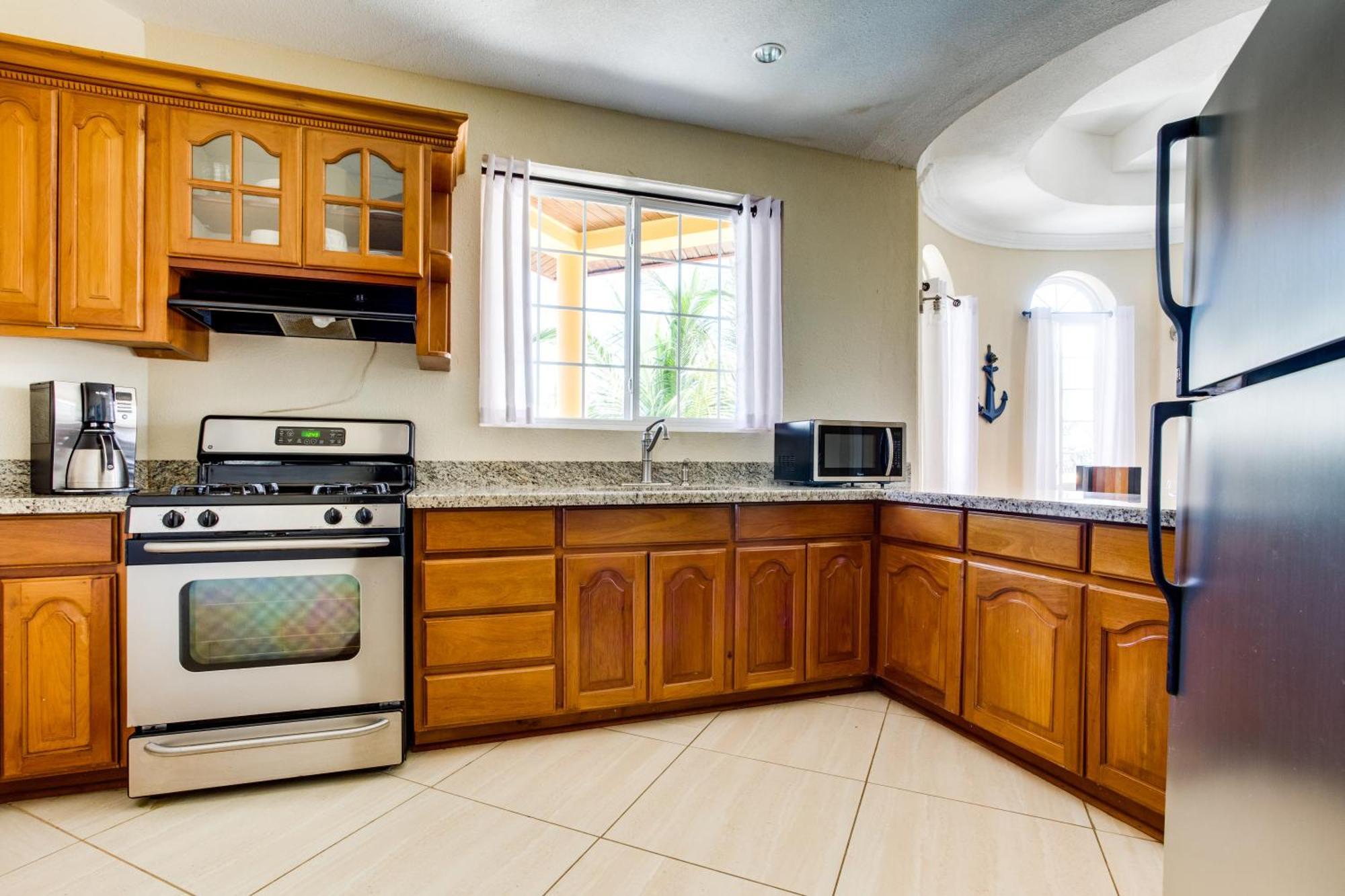 הופקינס Blue Parrot Beach House And Villas מראה חיצוני תמונה